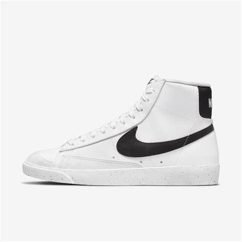 nike blazer mid schwarz gold|Nike Blazer stockx.